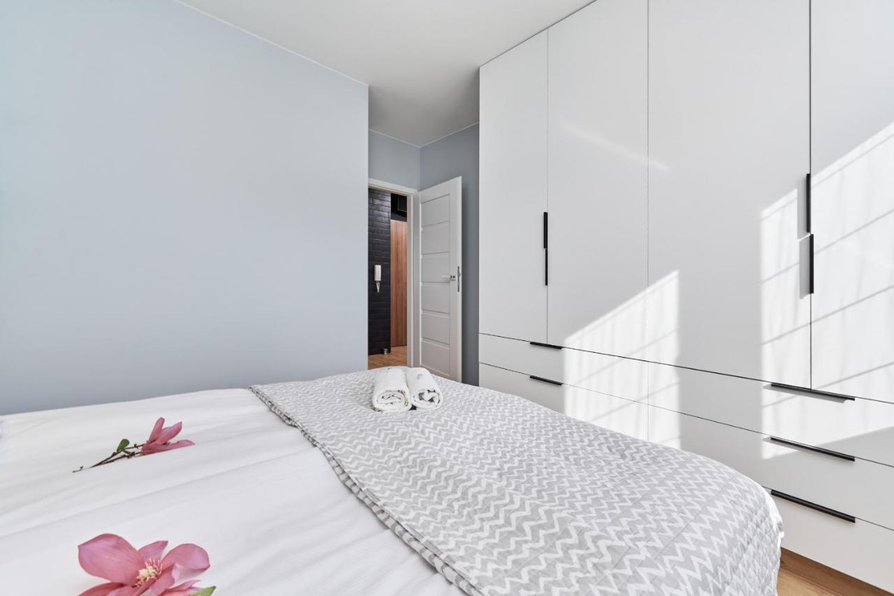 Tęczowa Apartment Old Town Wrocław by Renters Zewnętrze zdjęcie